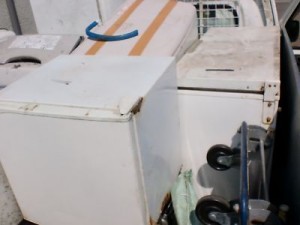 冷凍庫の回収処分／川崎